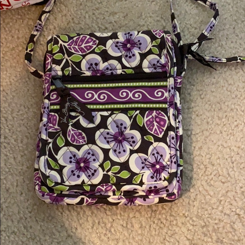 Vera Bradley crossover bag